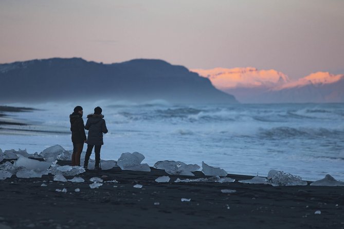South Coast, Diamond Beach and Glacier Lagoon Day Tour - Vík gives you food, toilets, and a little breathing room
