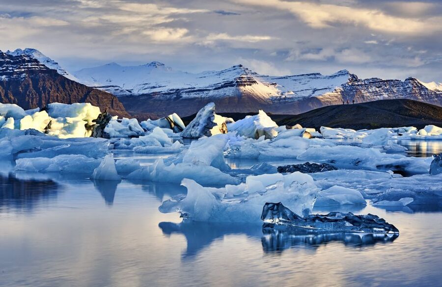 South Coast Iceland: 2-Day Blue Ice Cave & Jokulsarlon Tour - The return to Reykjavík and the real time commitment