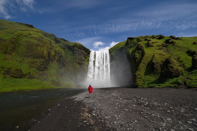 South Coast, Waterfalls and Vík village from Reykjavik - The ride from Reykjavík to Vík