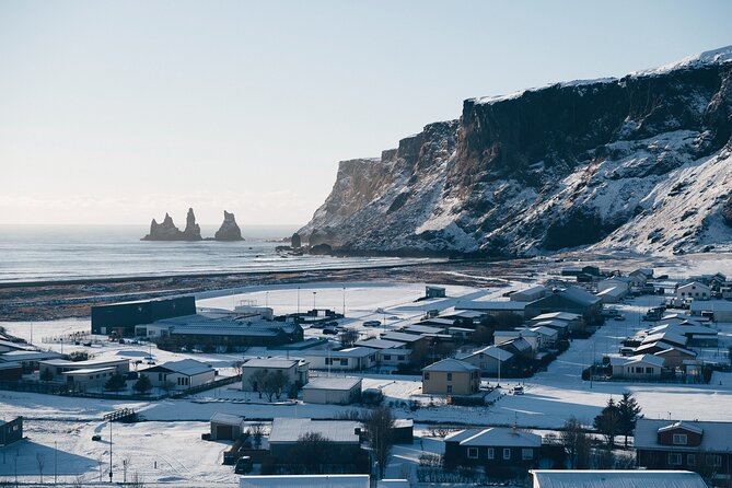 South Iceland Highlights and Northern Lights Combo Full-Day Tour - Vík is the practical lunch stop