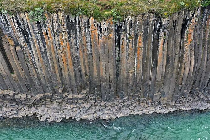 Studlagil Canyon and Waterfall Tour from Seydisfjordur - Guides make a real difference