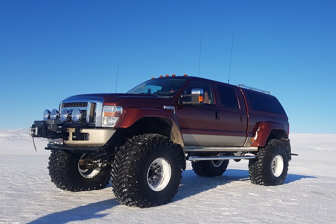 Super Jeep Glacier Tour on Vatnajökull - The super jeep climb is the main event