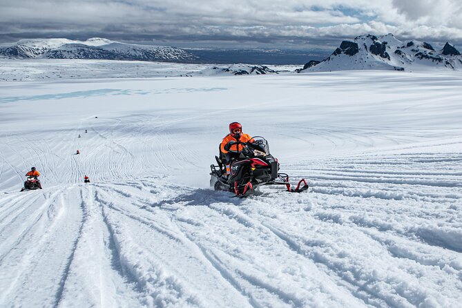 Super Jeep Golden Circle & Snowmobile on Glacier from Reykjavik - Thingvellir: history written into the ground