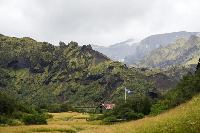 Thorsmork by Super Jeep with Optional Hike - Húsadalur Valley and lunch at Volcano Huts