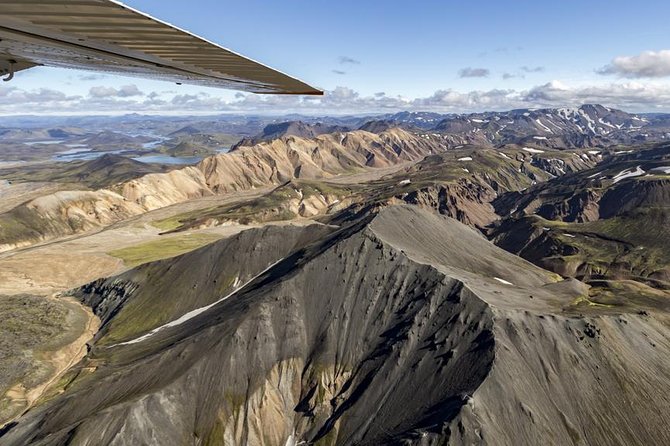 Ultimate Airplane Sightseeing Flight from Skaftafell - Meeting the pilot at Skaftafell Terminal