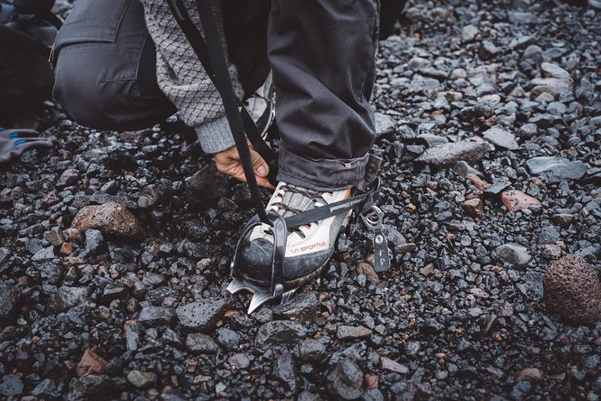 Vatnajökull Guided Beginner Glacier Walk with 4x4 Transfer - Morning or afternoon, and the timing question