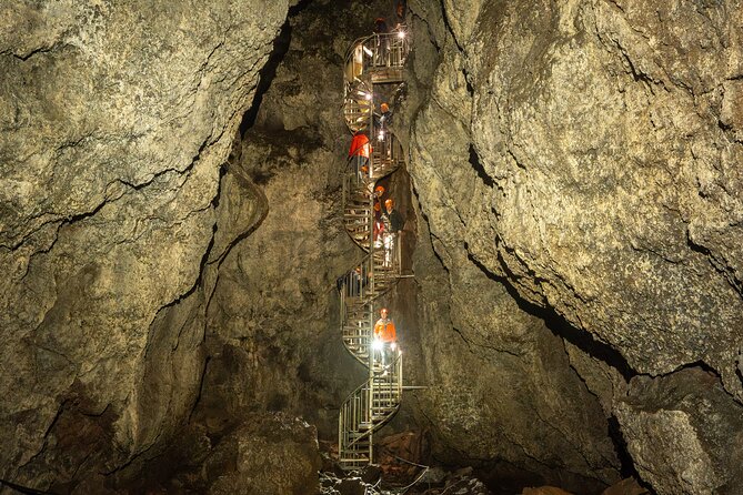 Vatnshellir Cave Tour - Who should book this cave tour