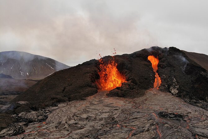 Volcano Hike and Grindavík Visit from Reykjavik - What the six-and-a-half-hour schedule feels like
