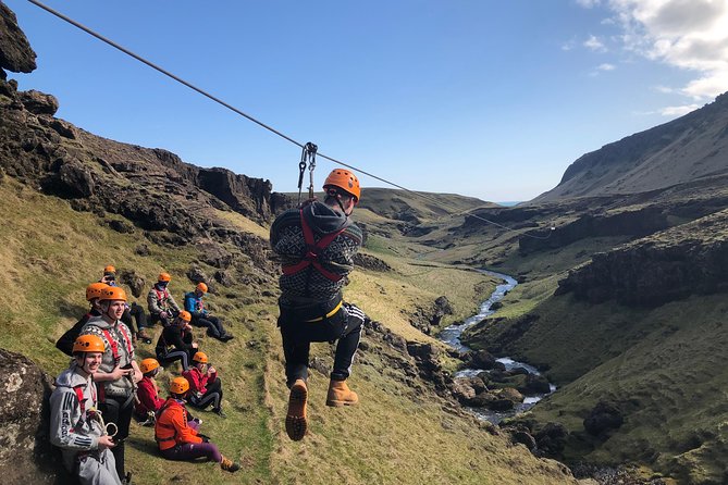 Zipline and Hiking Adventure Tour in Vík - Getting started at Víkurbraut 13